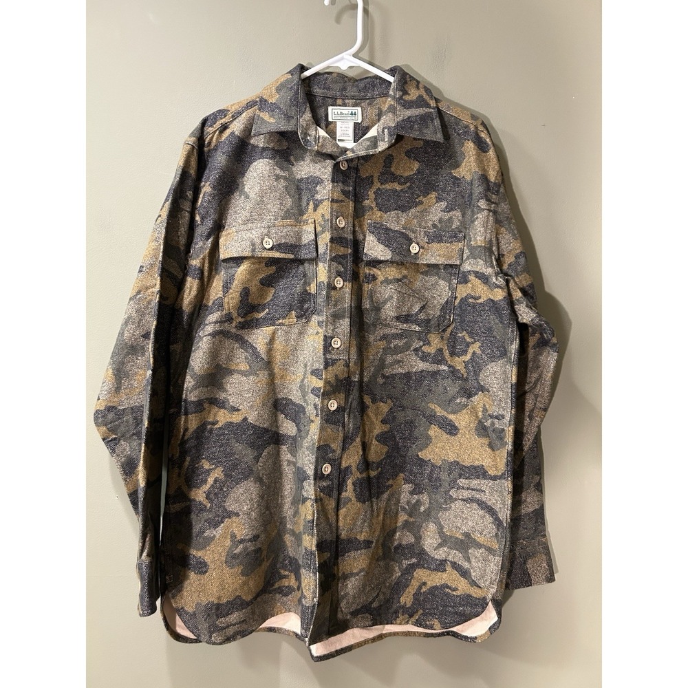 LL Bean Chamois Cloth Camo Shirt Mens Sz Med Flannel Workwear Camping Hiking